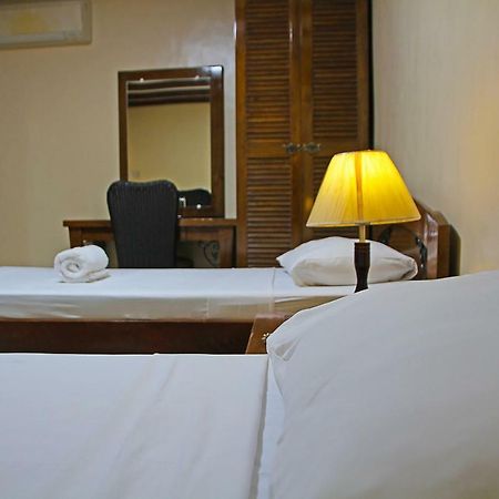 Dumaguete City World View Pension House מראה חיצוני תמונה