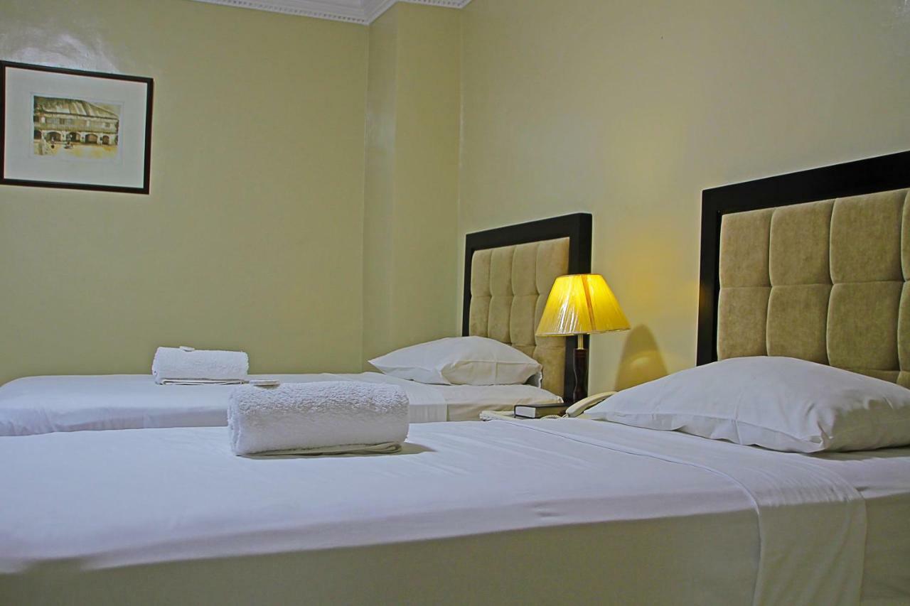 Dumaguete City World View Pension House מראה חיצוני תמונה